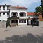 Apartment Cutic Malinska
